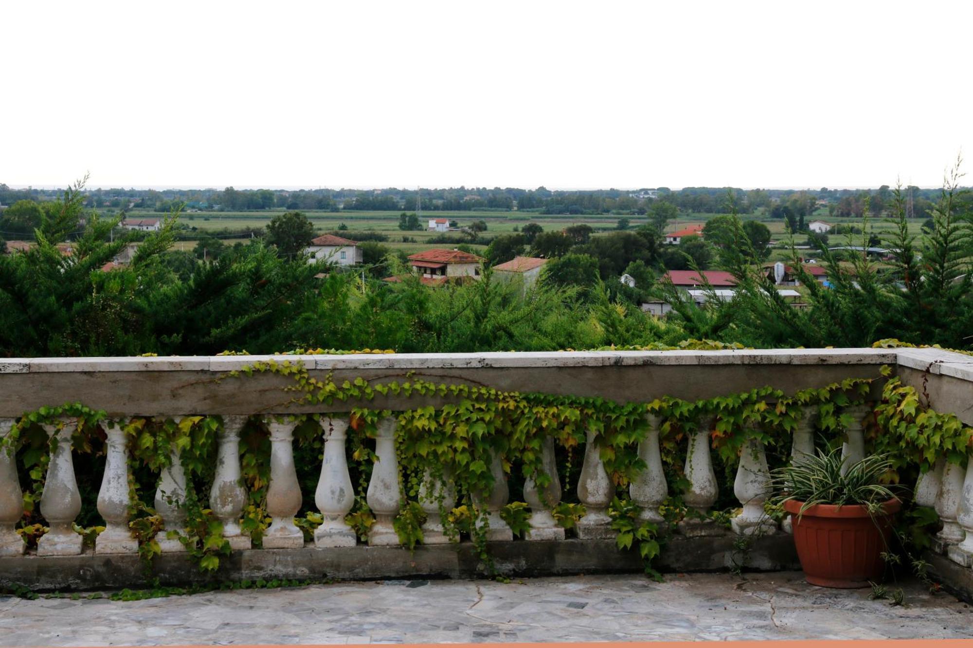 Residenza Giancesare Family Apartments Paestum Bagian luar foto